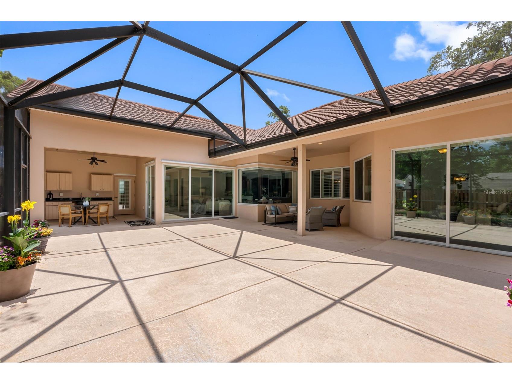 2103 Carroll Landing Drive Tampa FL 33612 TB8525811 image38
