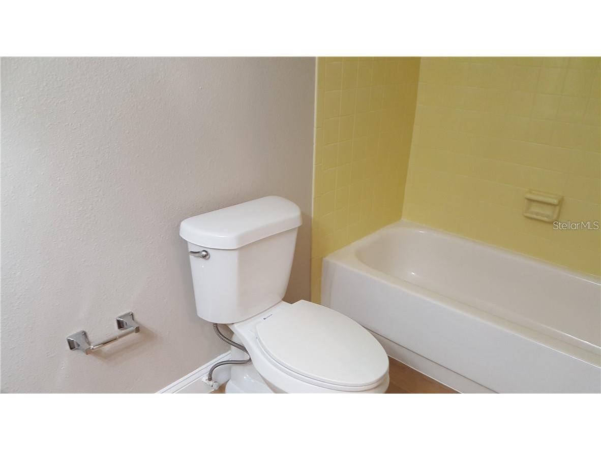 2103 Cordova Grn #2103 Seminole FL 33777 TB8456098 image11