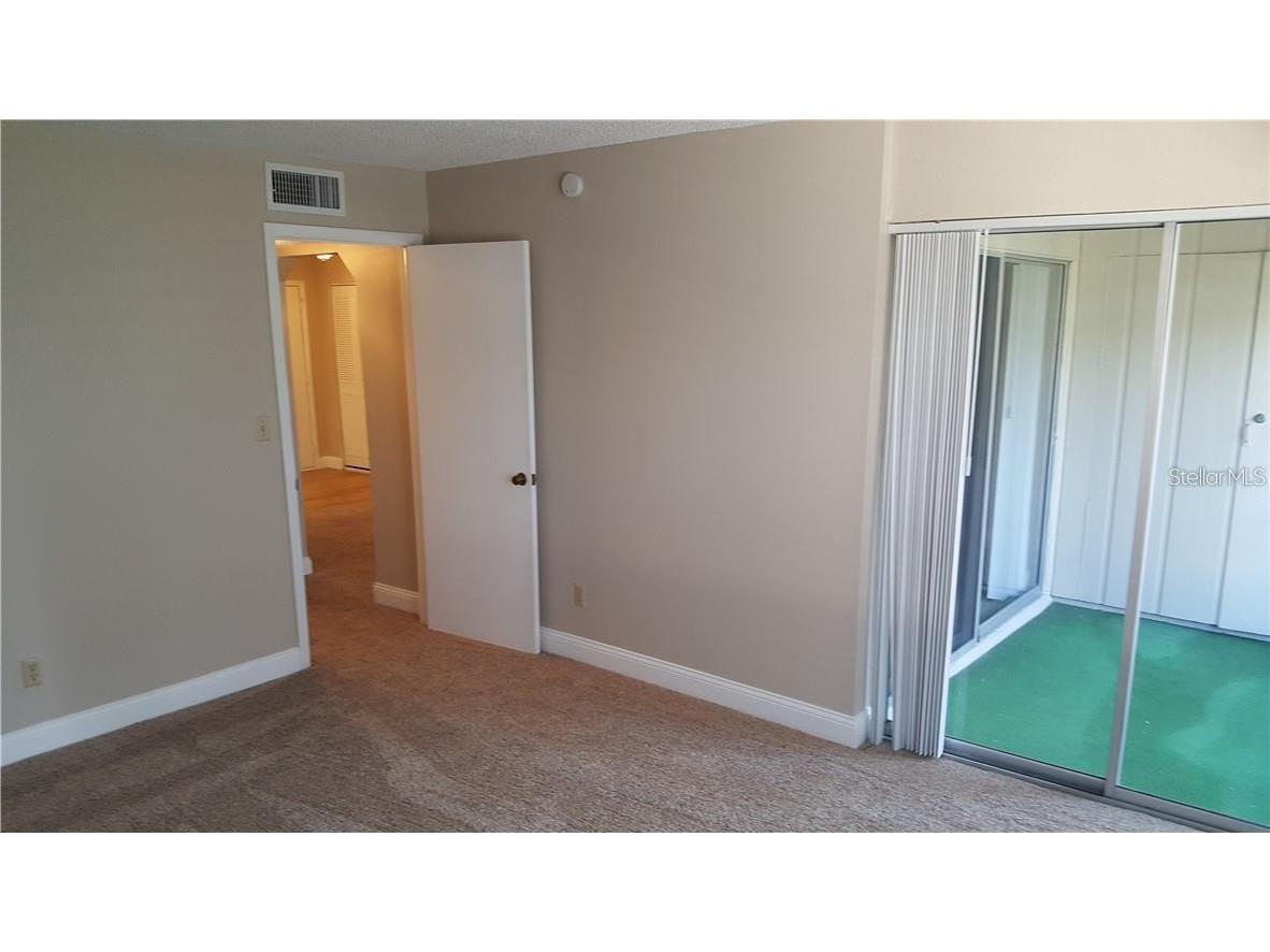 2103 Cordova Grn #2103 Seminole FL 33777 TB8456098 image13