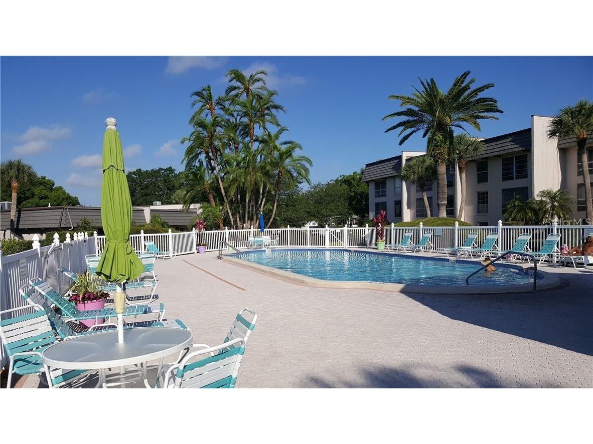 2103 Cordova Grn #2103 Seminole FL 33777 TB8456098 image19