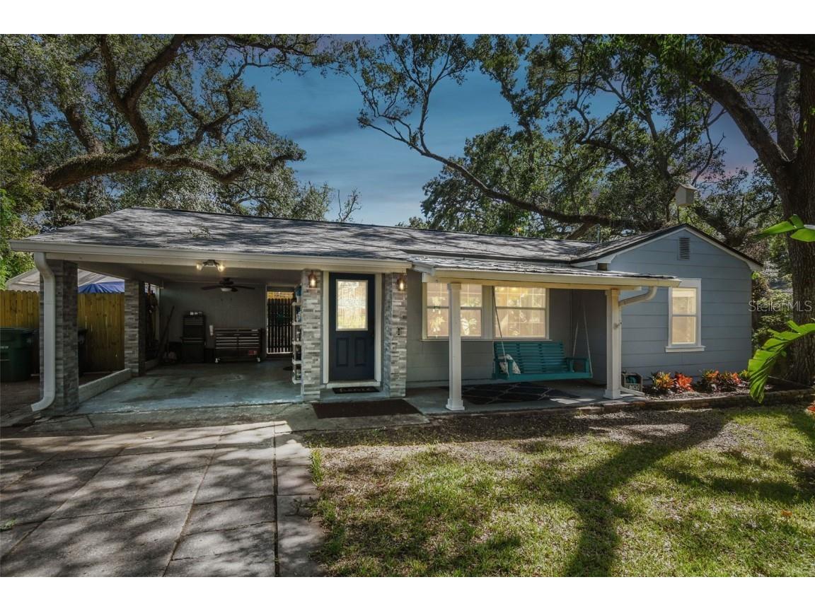 2103 E Howell Street Tampa FL 33610 U8199405 image1