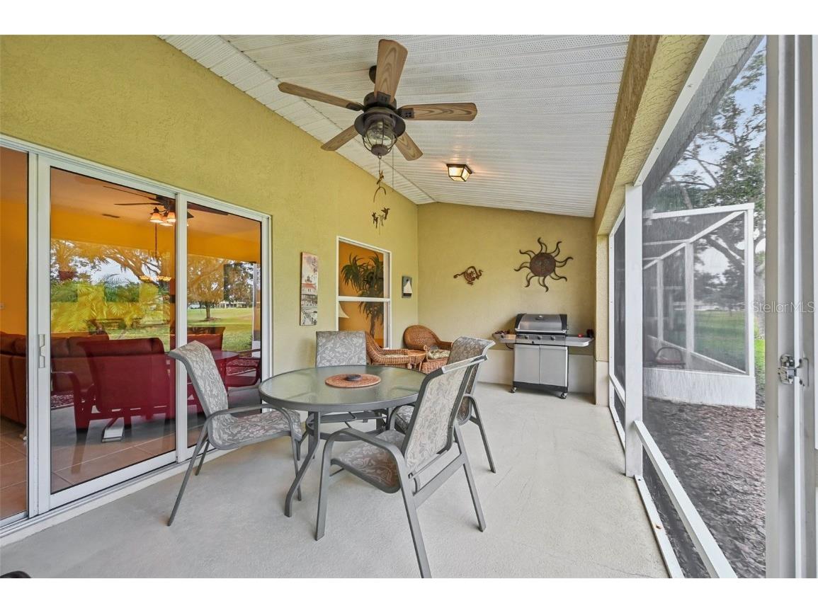 2103 Grantham Greens Drive Sun City Center FL 33573 TB8454772 image27