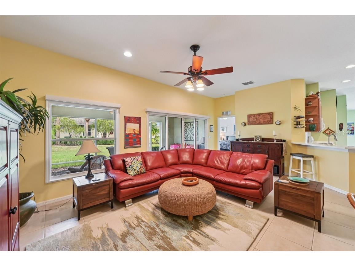 2103 Grantham Greens Drive Sun City Center FL 33573 TB8454772 image6