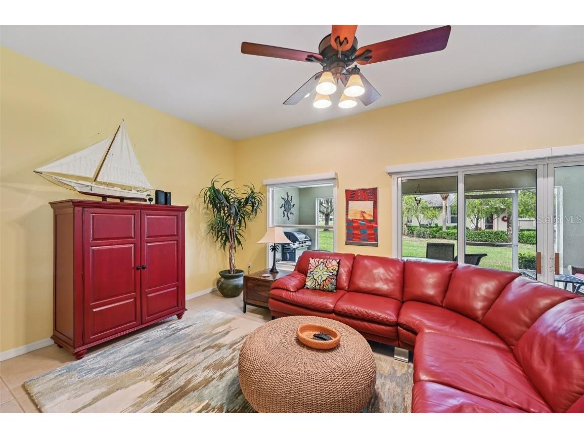 2103 Grantham Greens Drive Sun City Center FL 33573 TB8454772 image7