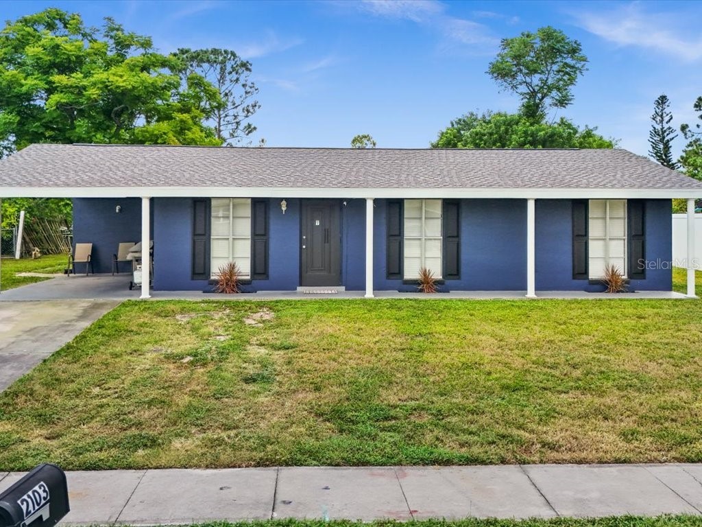 2103 Hariet Street Port Charlotte FL 33952 C7513121 image1