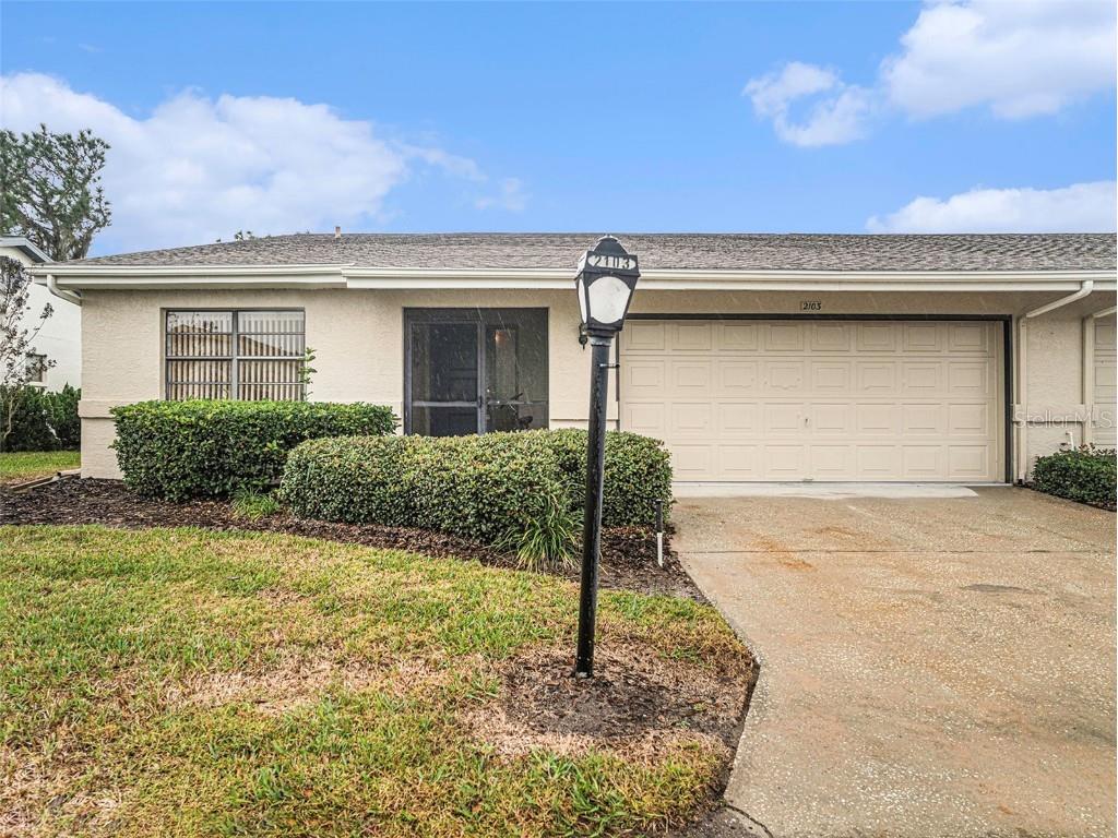 2103 Hartlebury Way Sun City Center FL 33573 T3497884 image1