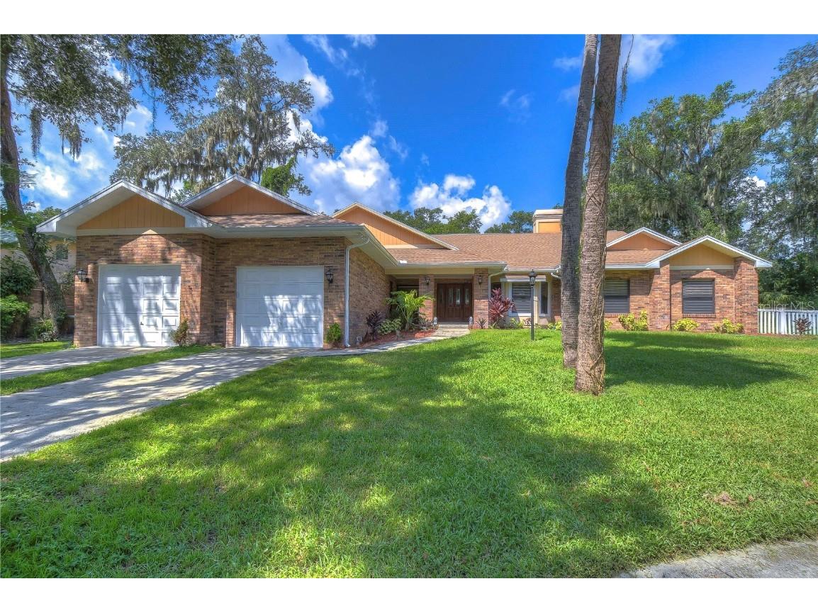 2103 Herndon Street Dover FL 33527 T3470056 image1