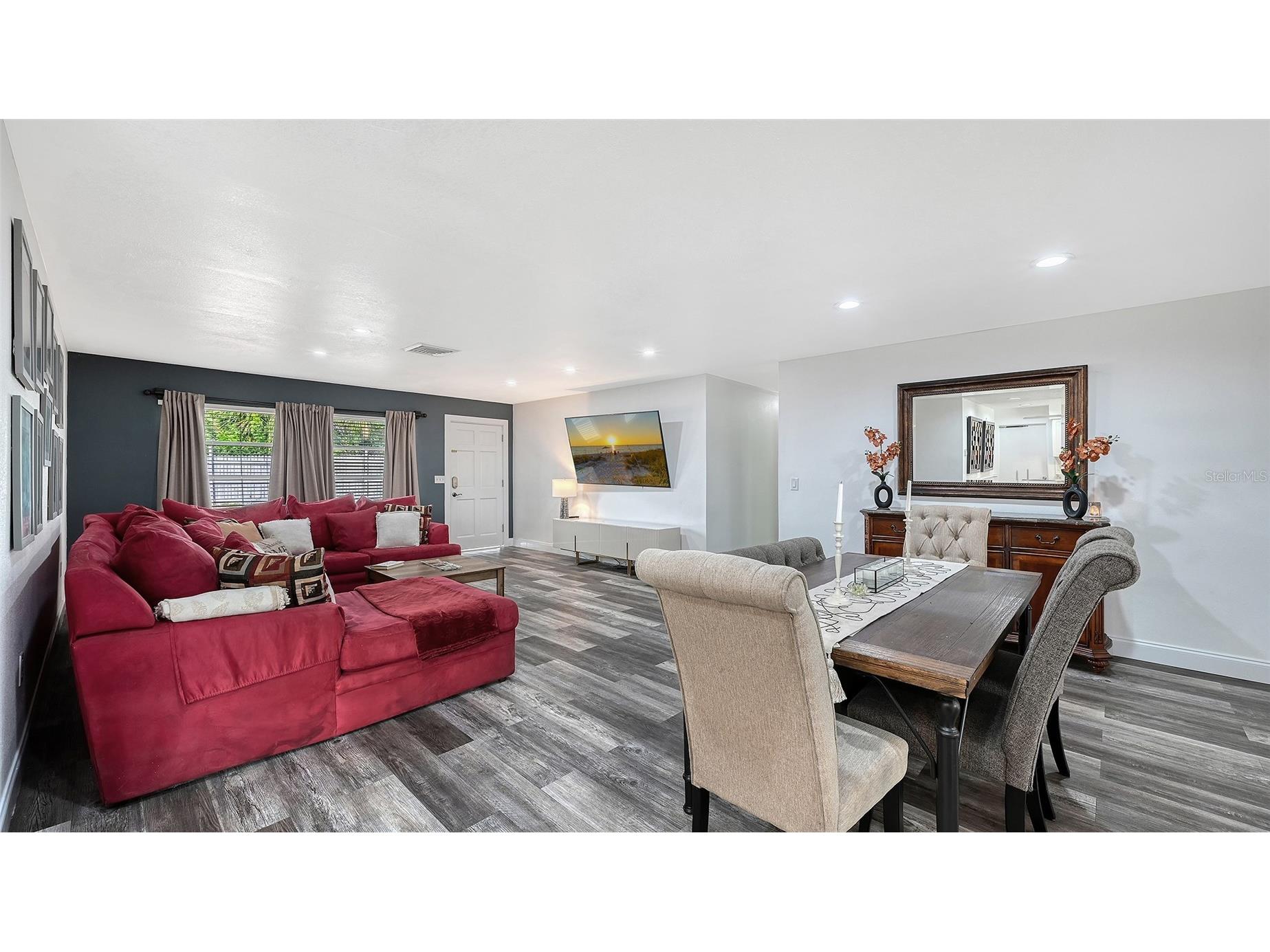 2103 Lusitania Drive Sarasota FL 34231 - PHILLIPPI CREEK A4696955 image11