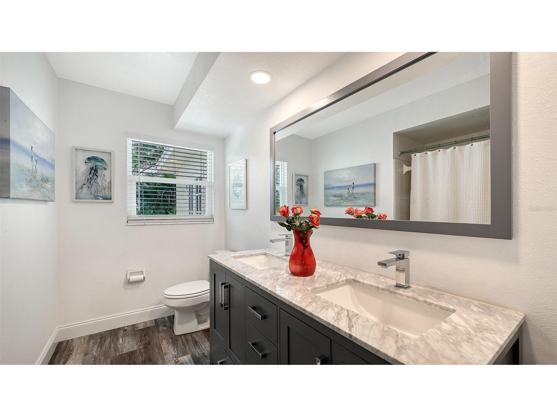 2103 Lusitania Drive Sarasota FL 34231 - PHILLIPPI CREEK A4696955 image28