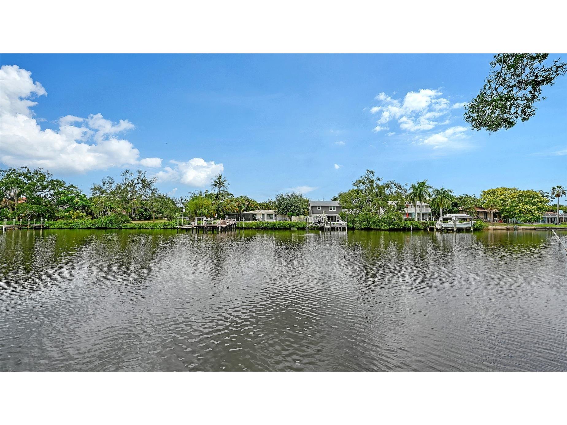2103 Lusitania Drive Sarasota FL 34231 - PHILLIPPI CREEK A4696955 image37