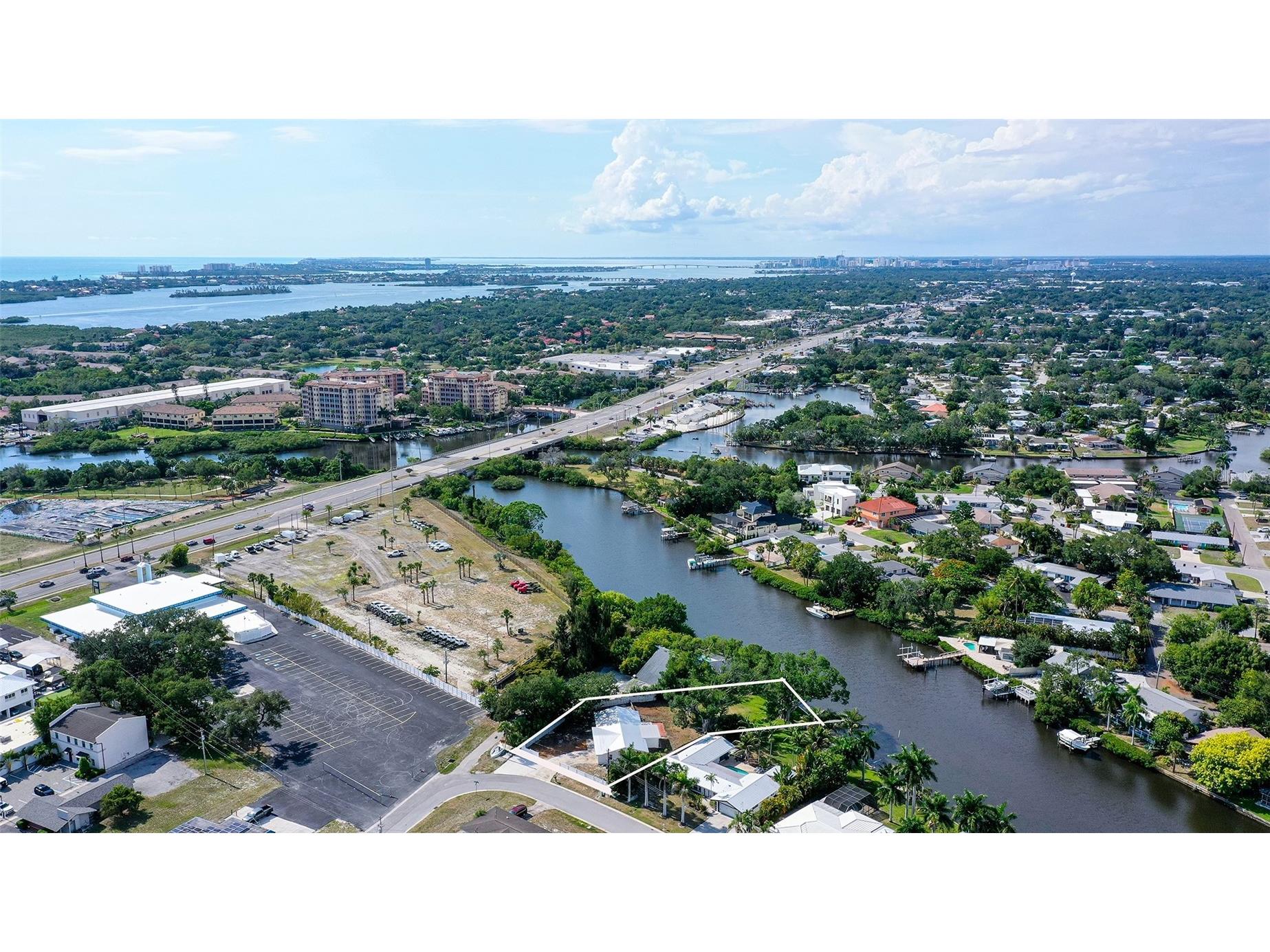 2103 Lusitania Drive Sarasota FL 34231 - PHILLIPPI CREEK A4696955 image44