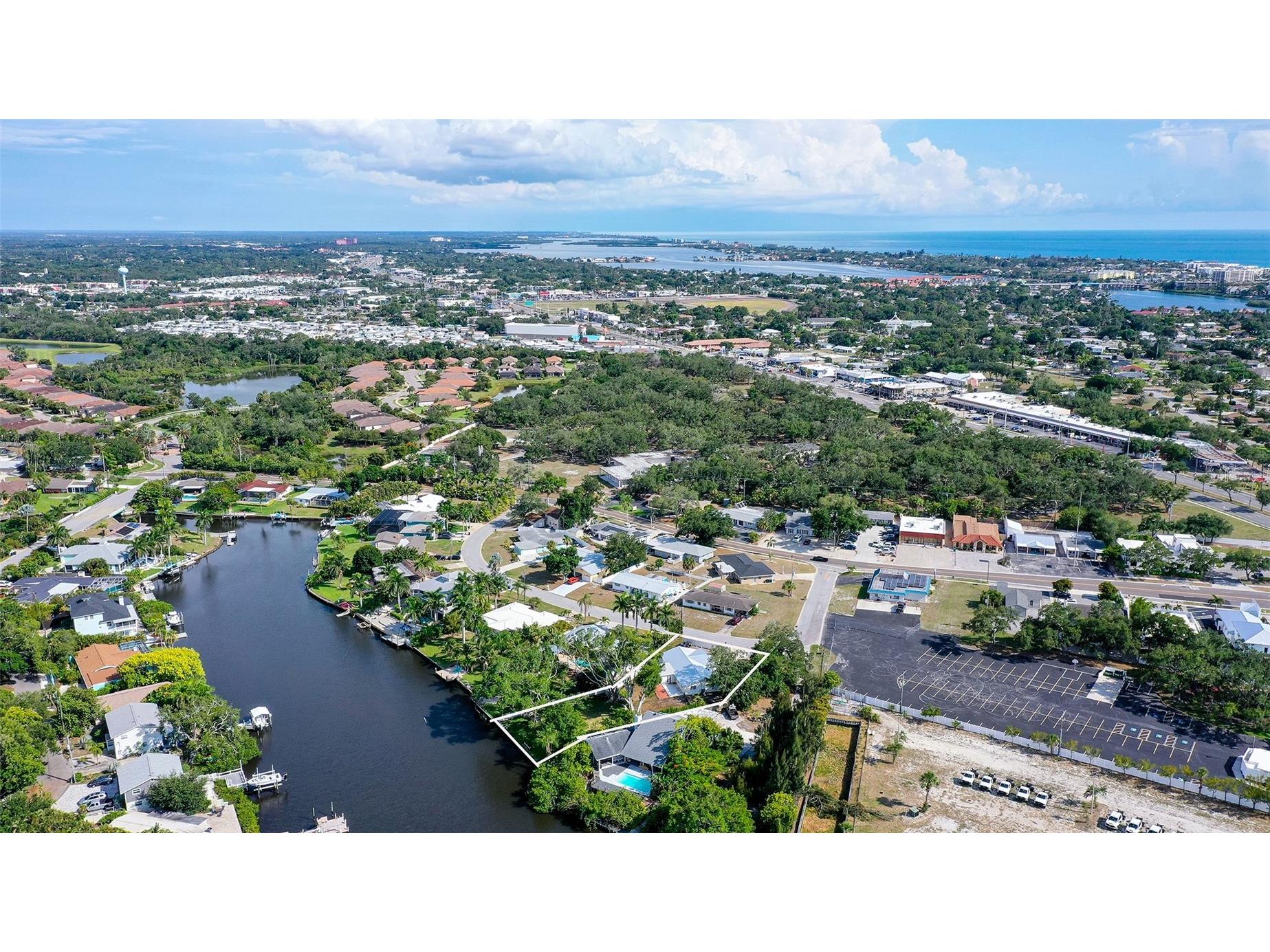 2103 Lusitania Drive Sarasota FL 34231 - PHILLIPPI CREEK A4696955 image45