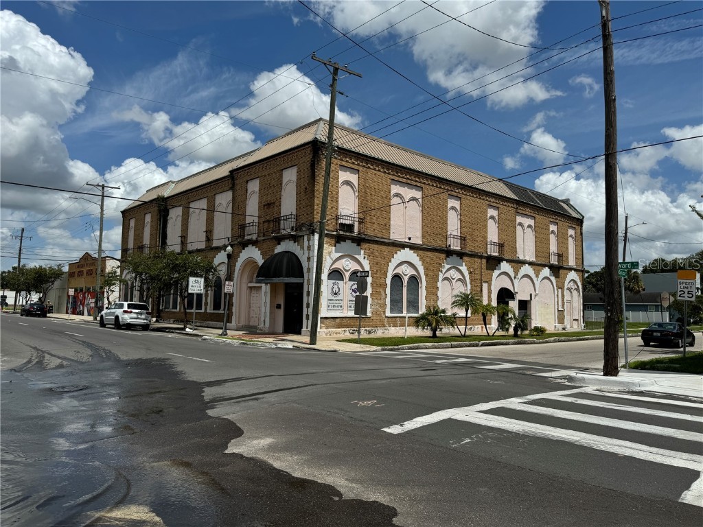 2103 N Howard Avenue Tampa FL 33607 TB8301880 image16