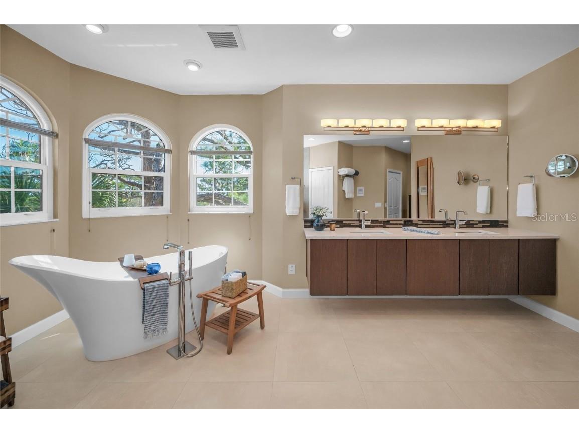 2103 N Pointe Alexis Drive Tarpon Springs FL 34689 - ST. JOSEPH SOUND/ GULF TB8411567 image40