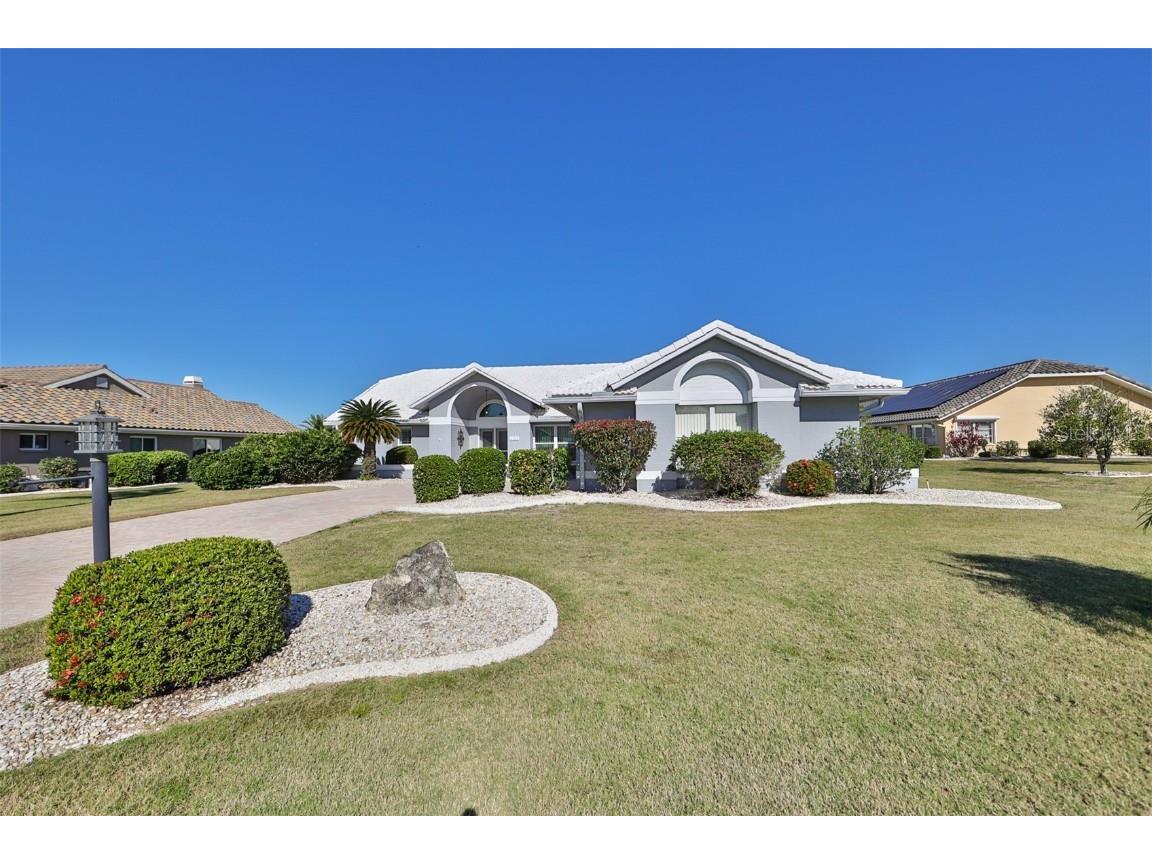 2103 Platinum Drive Sun City Center FL 33573 T3435070 image1