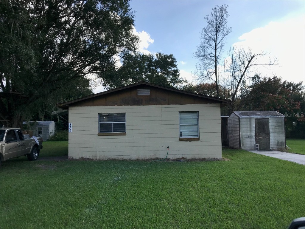 2103 Reynolds Road Lakeland FL 33801 L4939386 image1