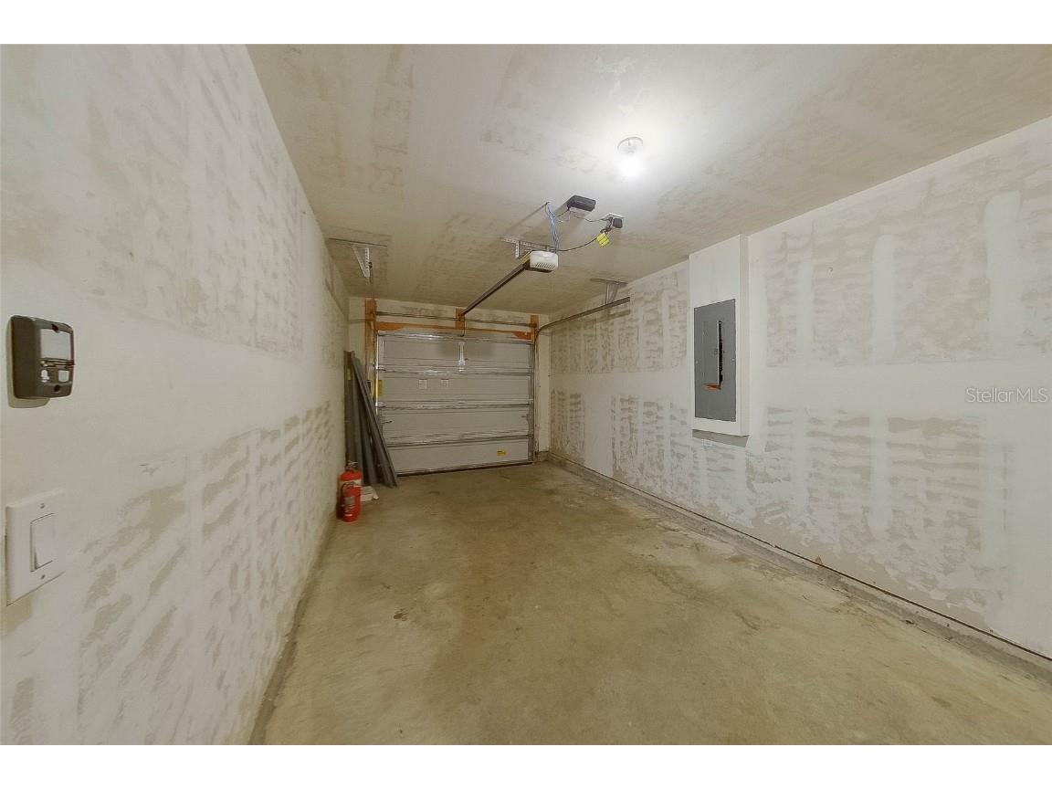 2103 Roosevelt Avenue Alva FL 33920 O6363857 image22