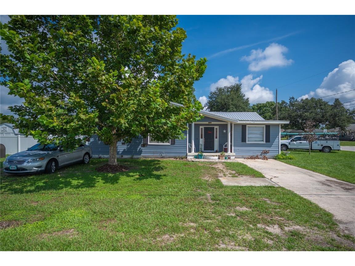 2103 Sheffield Road Winter Haven FL 33880 P4927346 image1