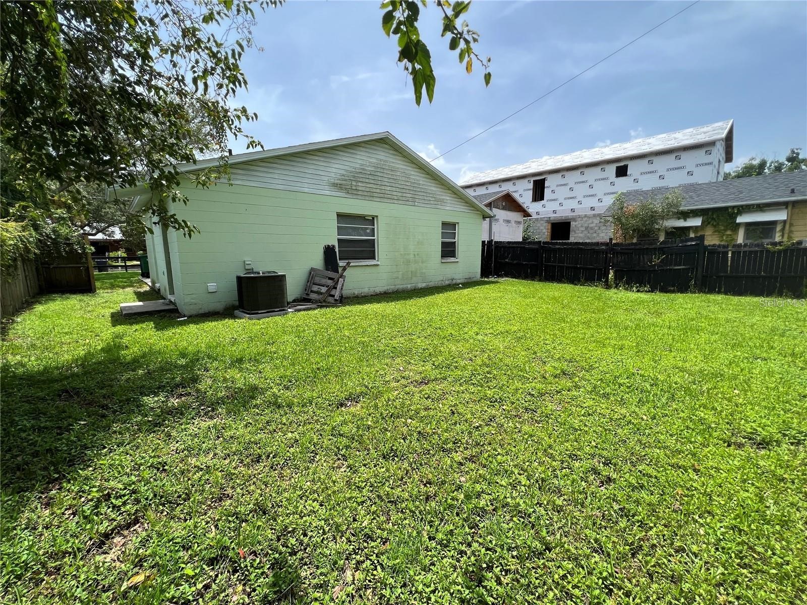 2103 W Cherry Street Tampa FL 33607 TB8475329 image13