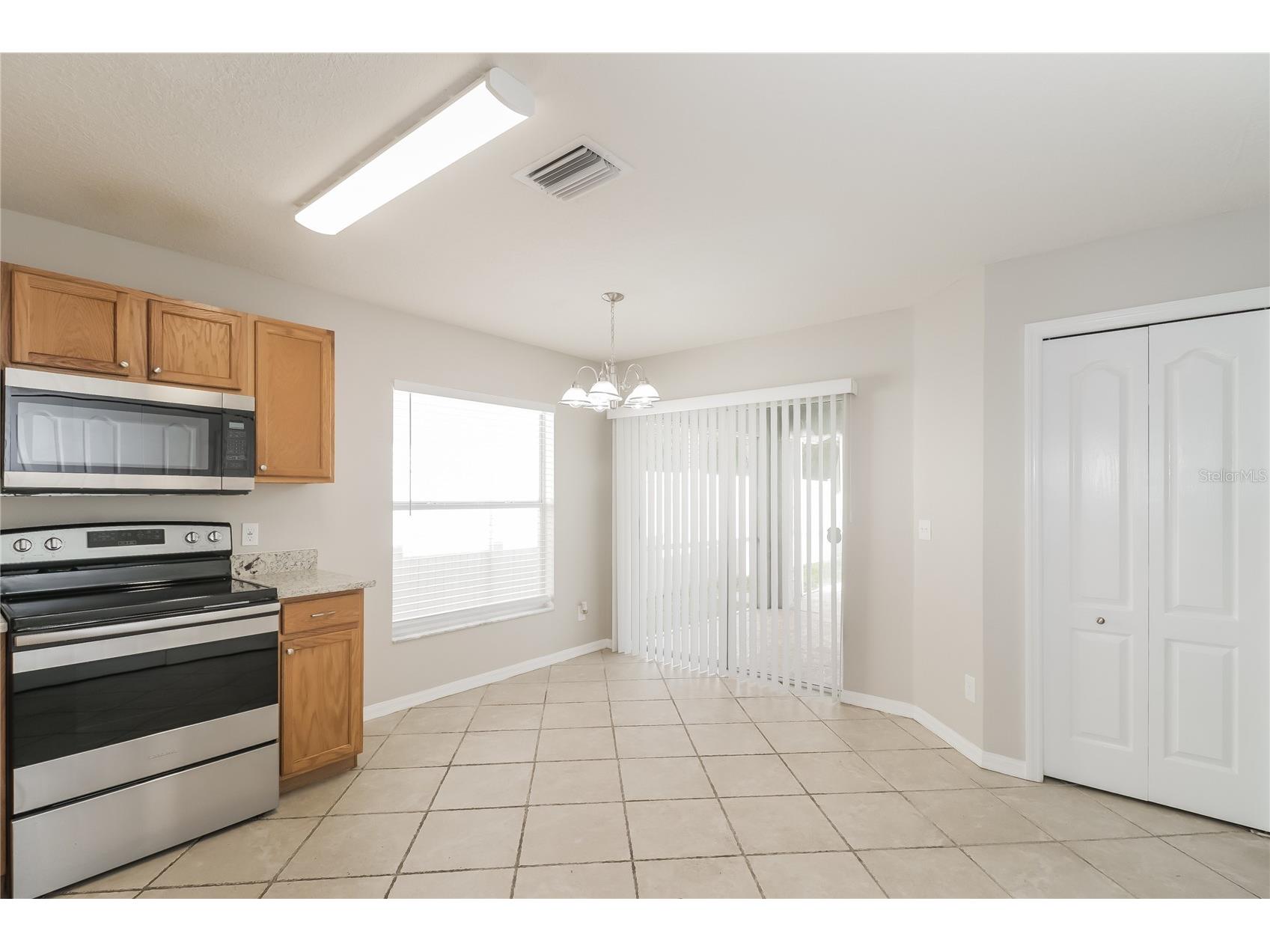 21034 Green Wing Court Land O Lakes FL 34637 C7526256 image6
