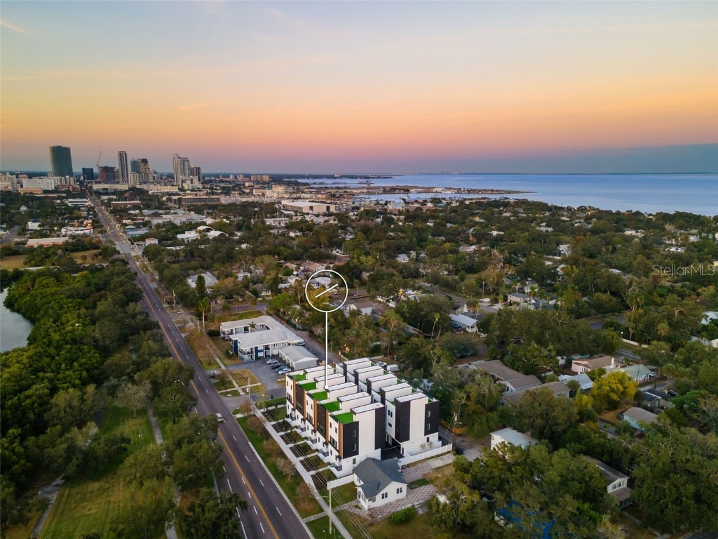 2104 4th Street S Saint Petersburg FL 33705 TB8449682 image50