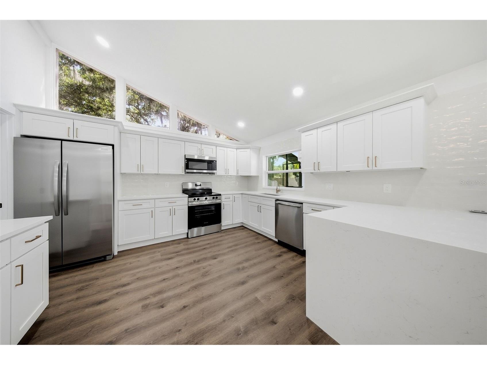 2104 Doefield Court Valrico FL 33596 TB8513359 image8