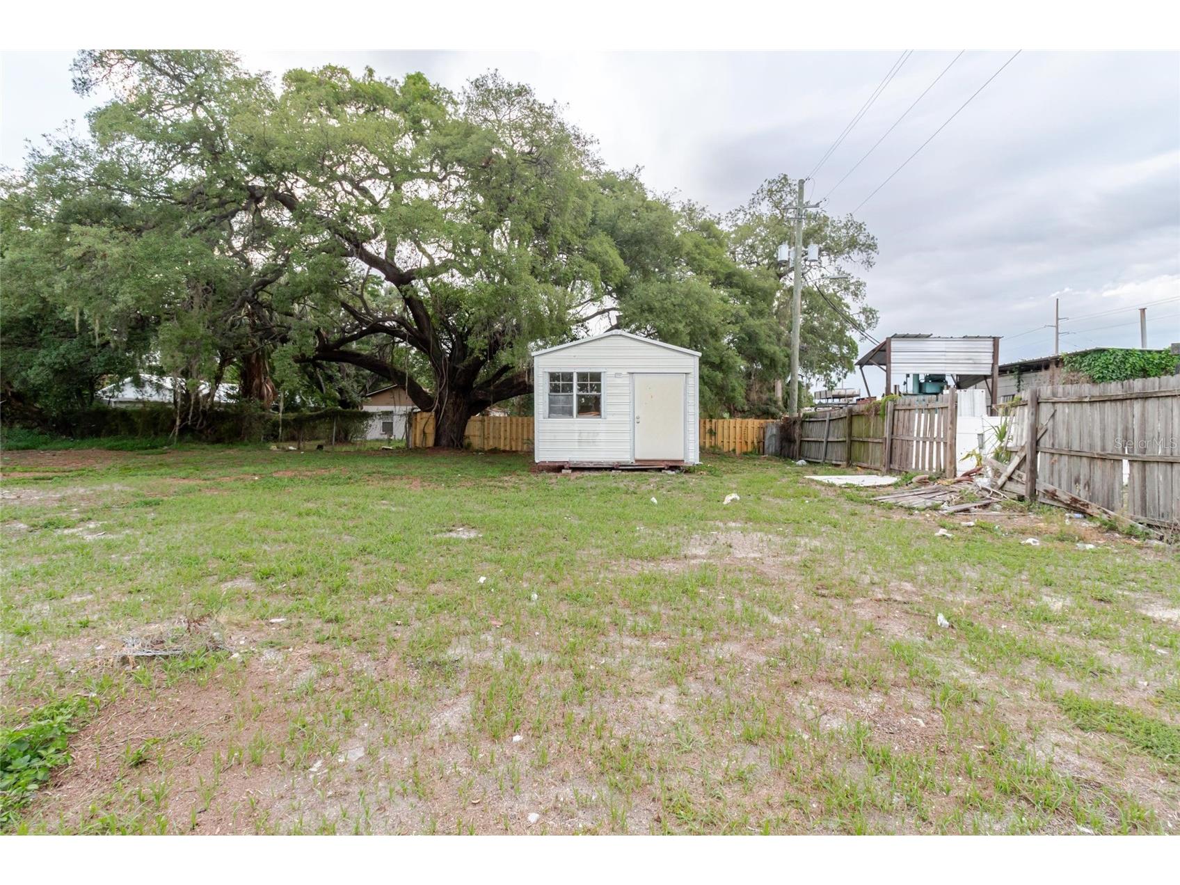 2104 E Dr Mlk Tampa FL 33610 TB8512838 image9