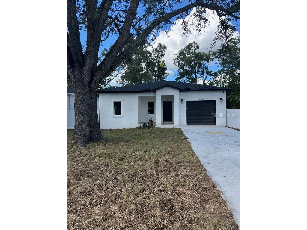 2104 E North Bay Street Tampa FL 33610 T3548953 image1