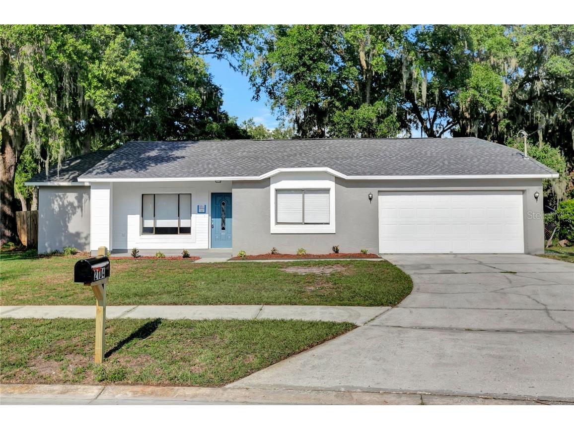 2104 Johnson Loop Plant City FL 33563 T3449530 image1