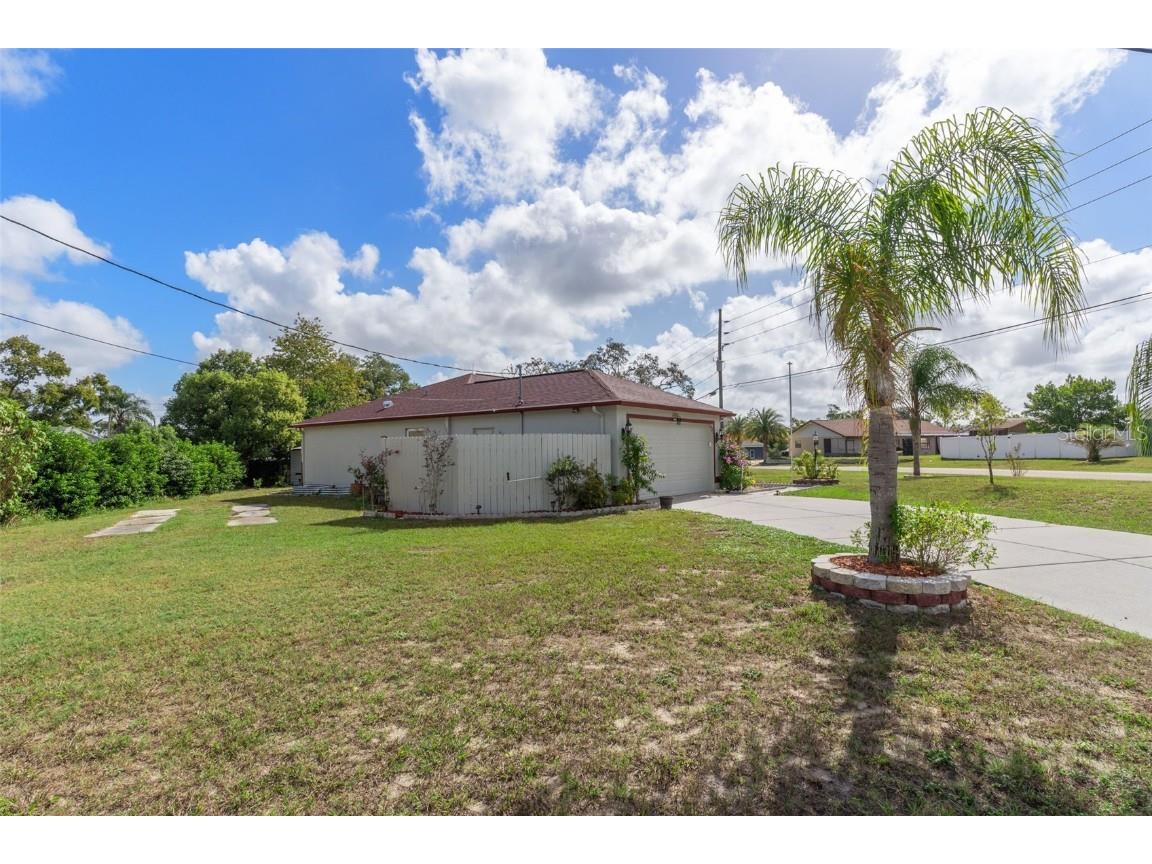 2104 Linwood Avenue Spring Hill FL 34608 TB8436358 image44