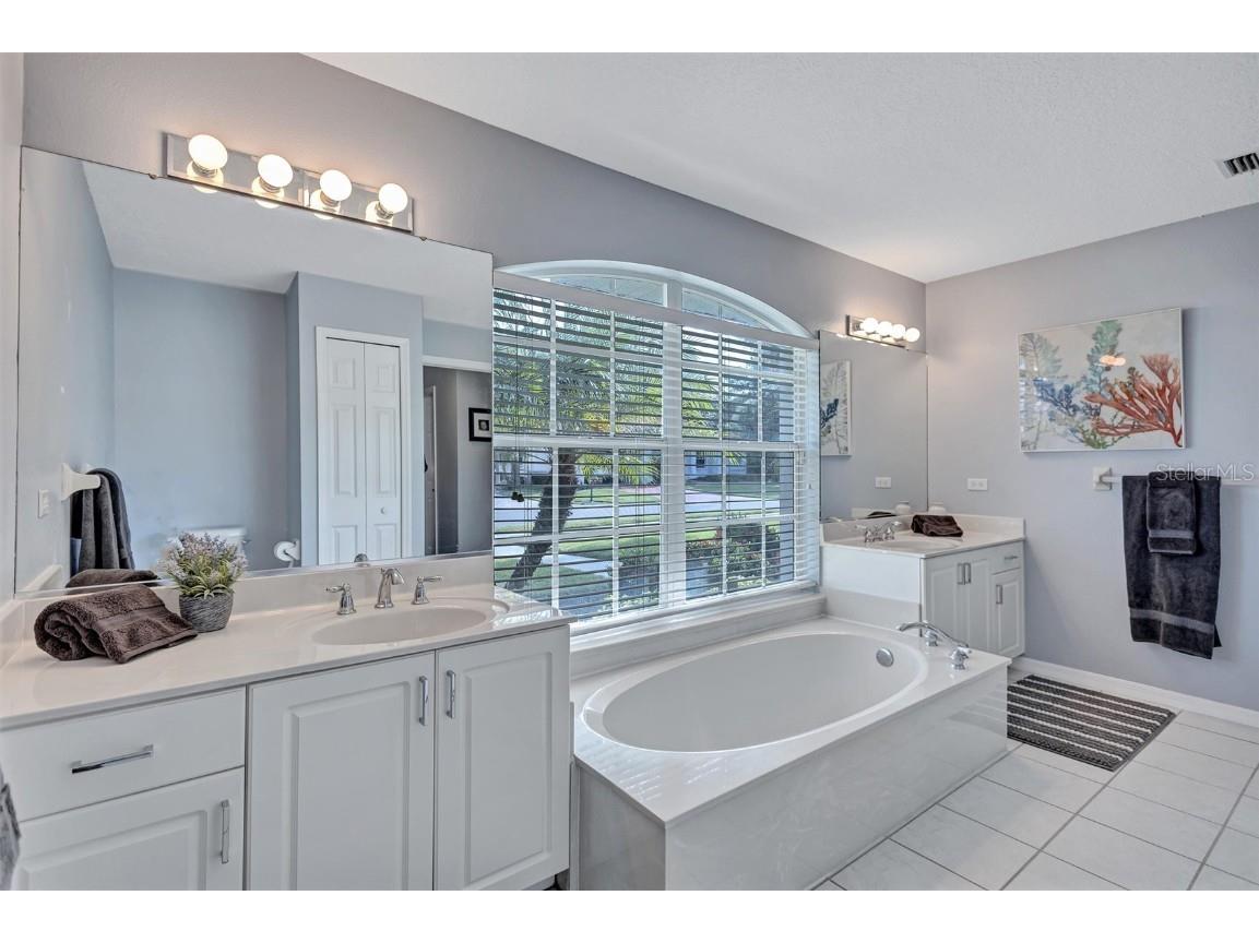 2104 Tocobaga Lane Nokomis FL 34275 A4668134 image35