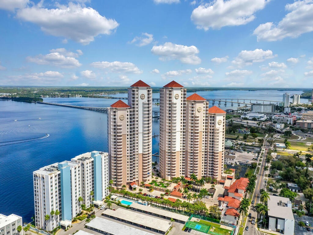 2104 W First Street #2304 Fort Myers FL 33901 C7522963 image2