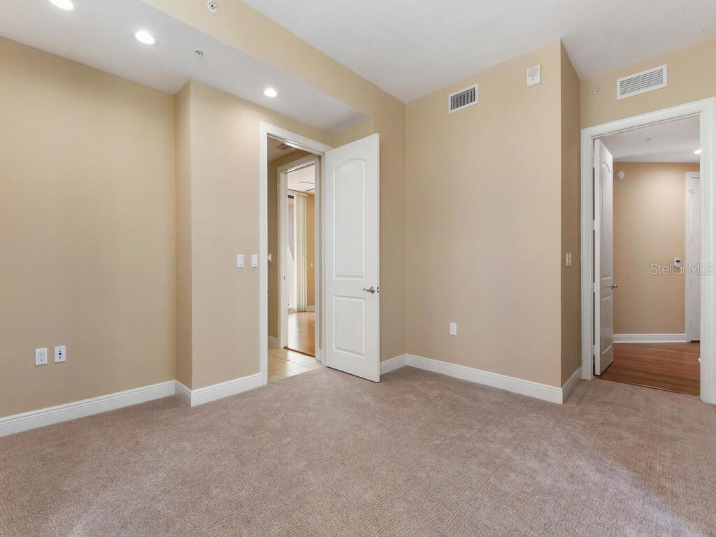 2104 W First Street #2304 Fort Myers FL 33901 C7522963 image23