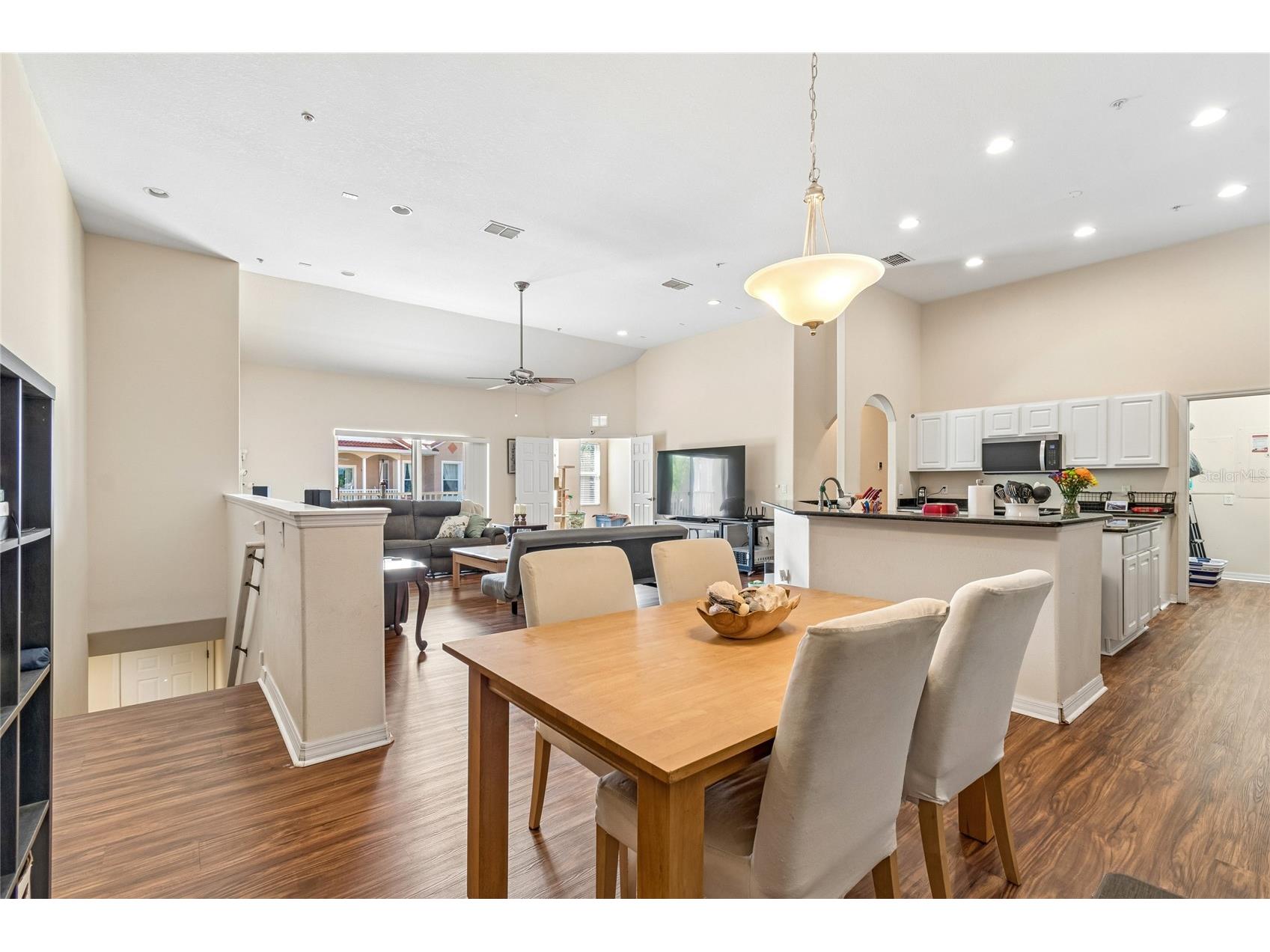 21041 Sunpoint Way #201 Lutz FL 33558 TB8521805 image15
