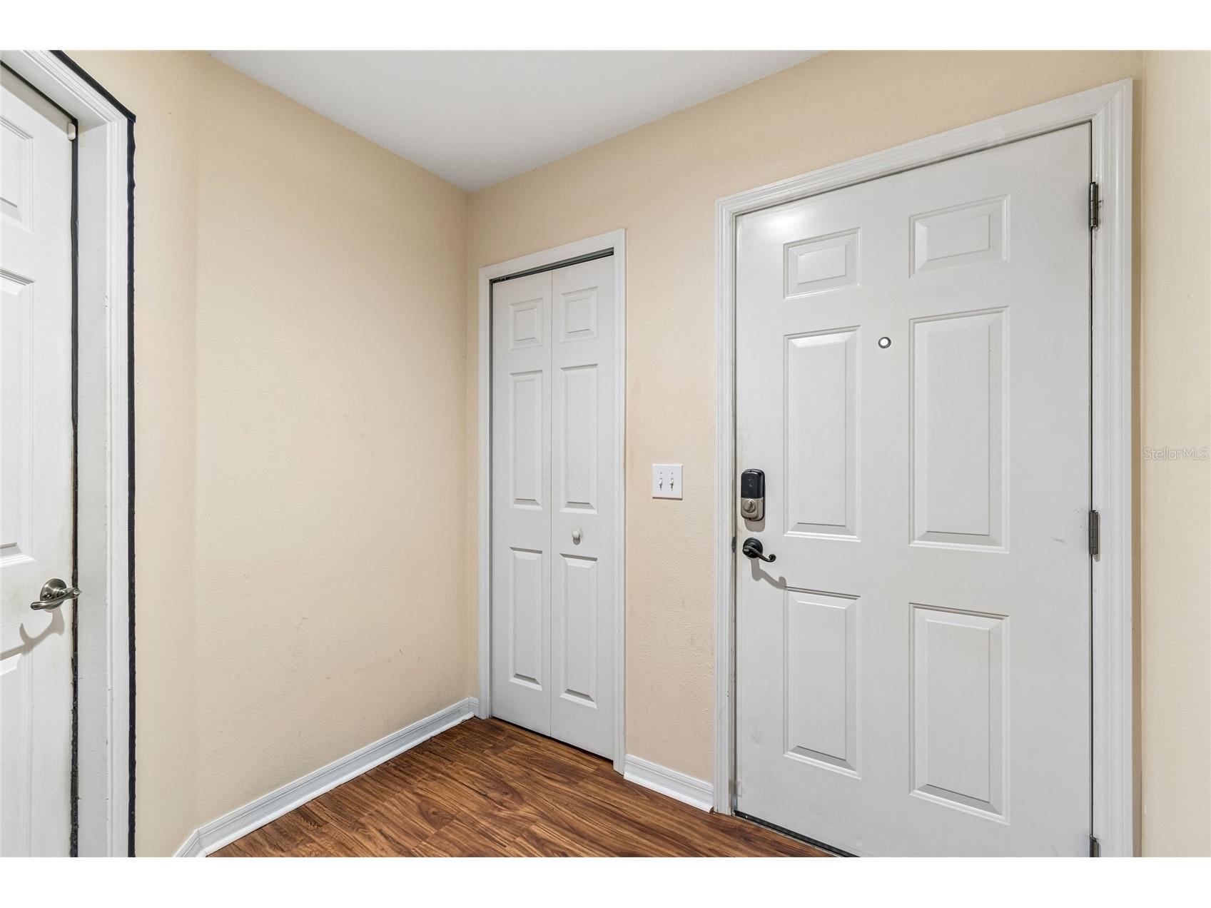 21041 Sunpoint Way #201 Lutz FL 33558 TB8521805 image7
