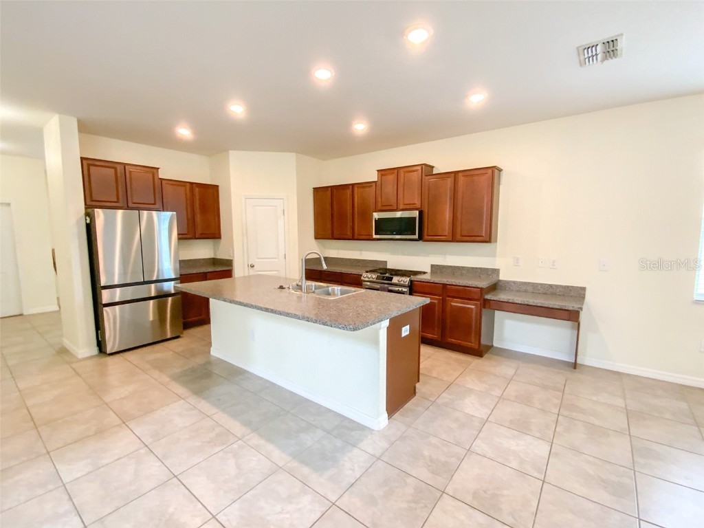 21046 Passive Porch Drive Land O Lakes FL 34637 TB8436950 image3