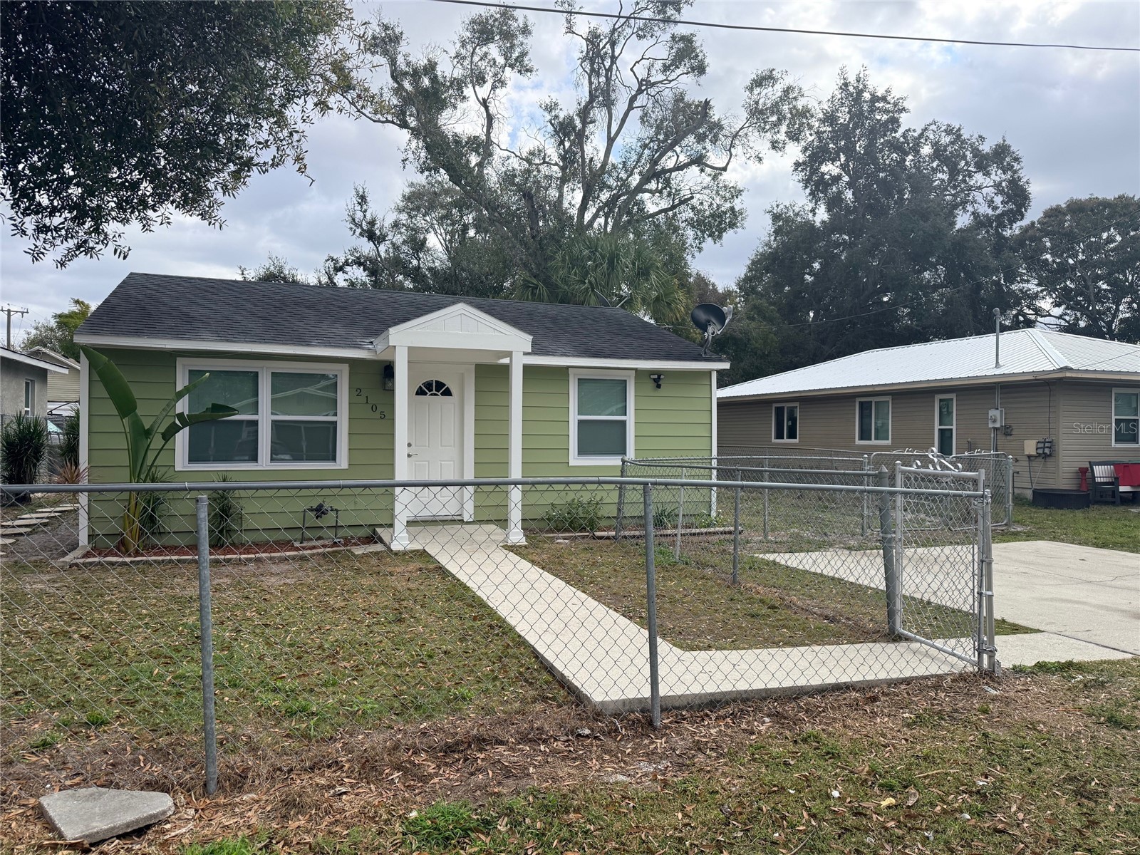 2105 11th Street W Bradenton FL 34205 A4678350 image1