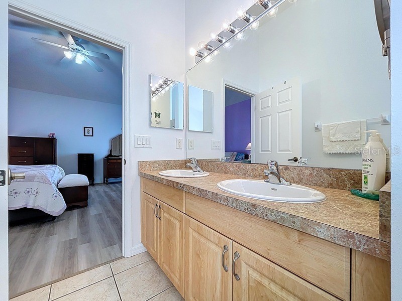 2105 14th Street W Palmetto FL 34221 A4678000 image17