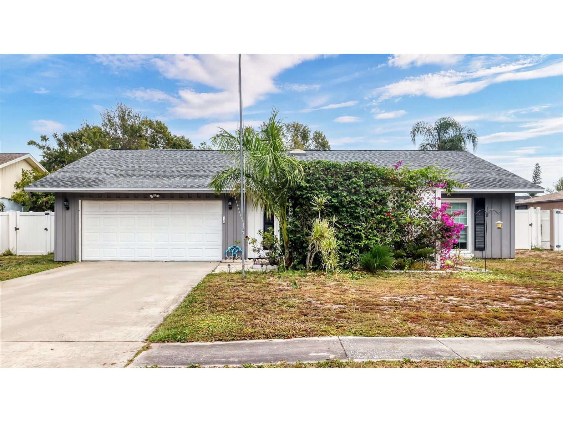 2105 39th Street W Bradenton FL 34205 A4675407 image2