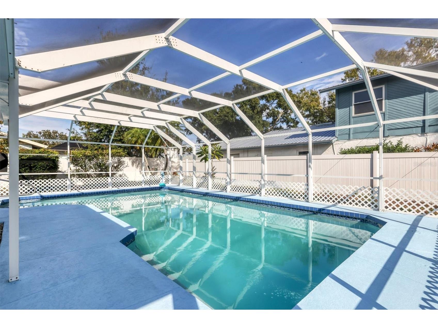 2105 39th Street W Bradenton FL 34205 A4675407 image31