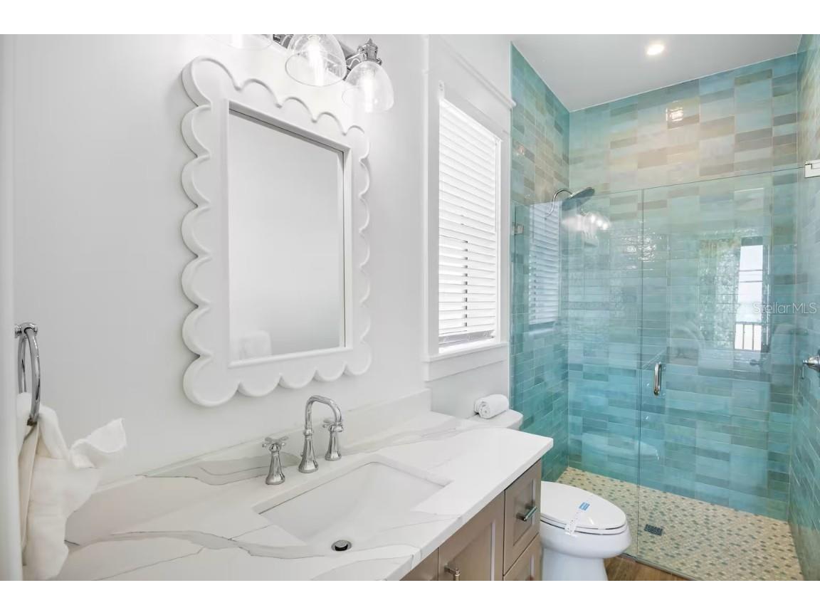 2105 Avenue C Bradenton Beach FL 34217 A4669858 image27