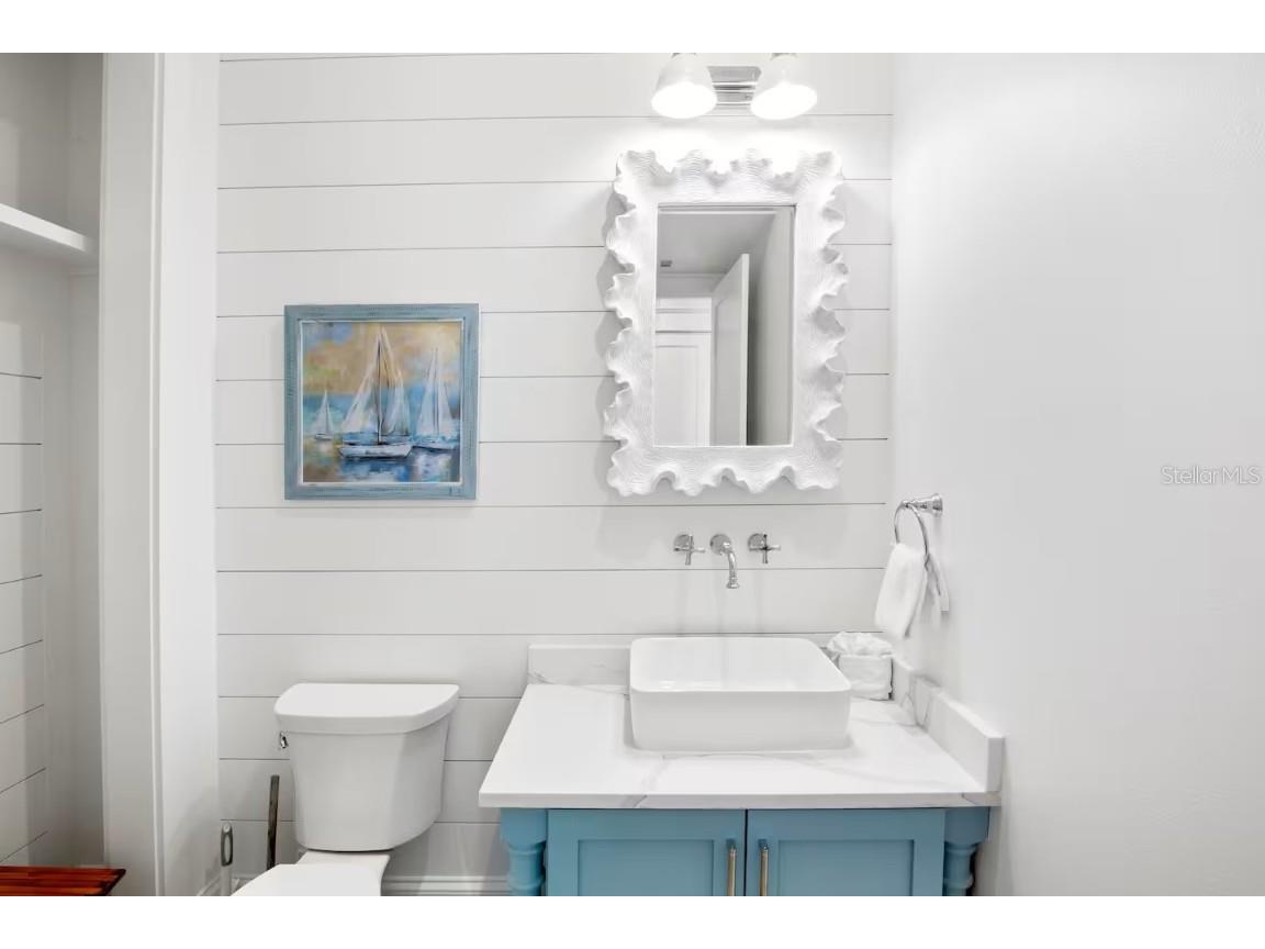 2105 Avenue C Bradenton Beach FL 34217 A4669858 image37