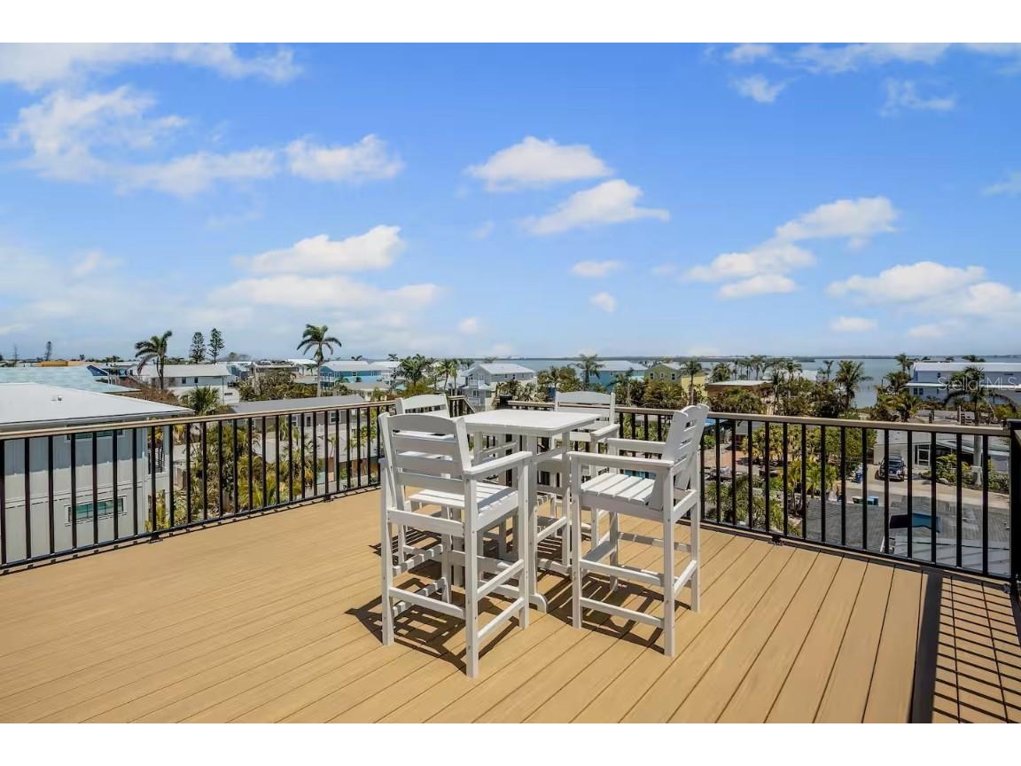 2105 Avenue C Bradenton Beach FL 34217 A4669858 image52