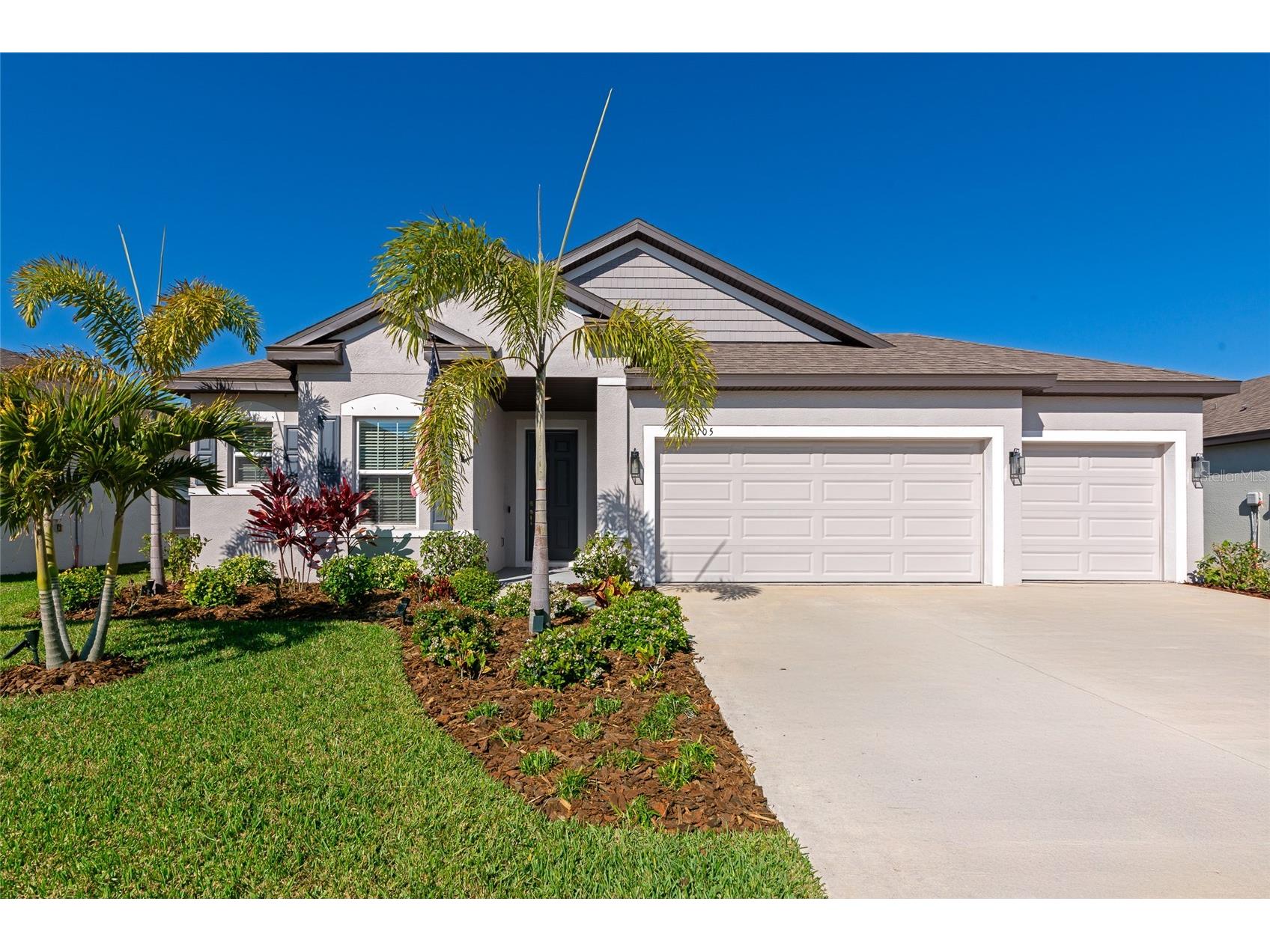 2105 Citrus Breeze Drive Bradenton FL 34208 A4688176 image1