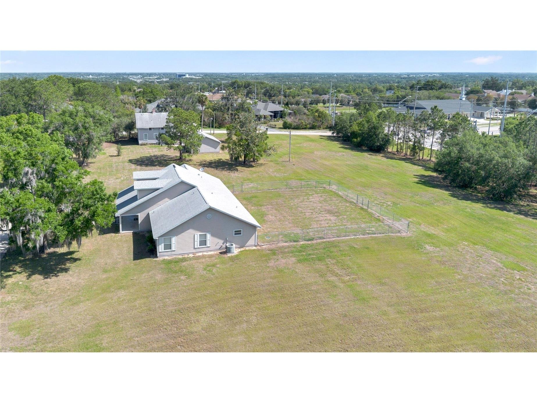 2105 Clubhouse Road Lakeland FL 33813 TB8502424 image78