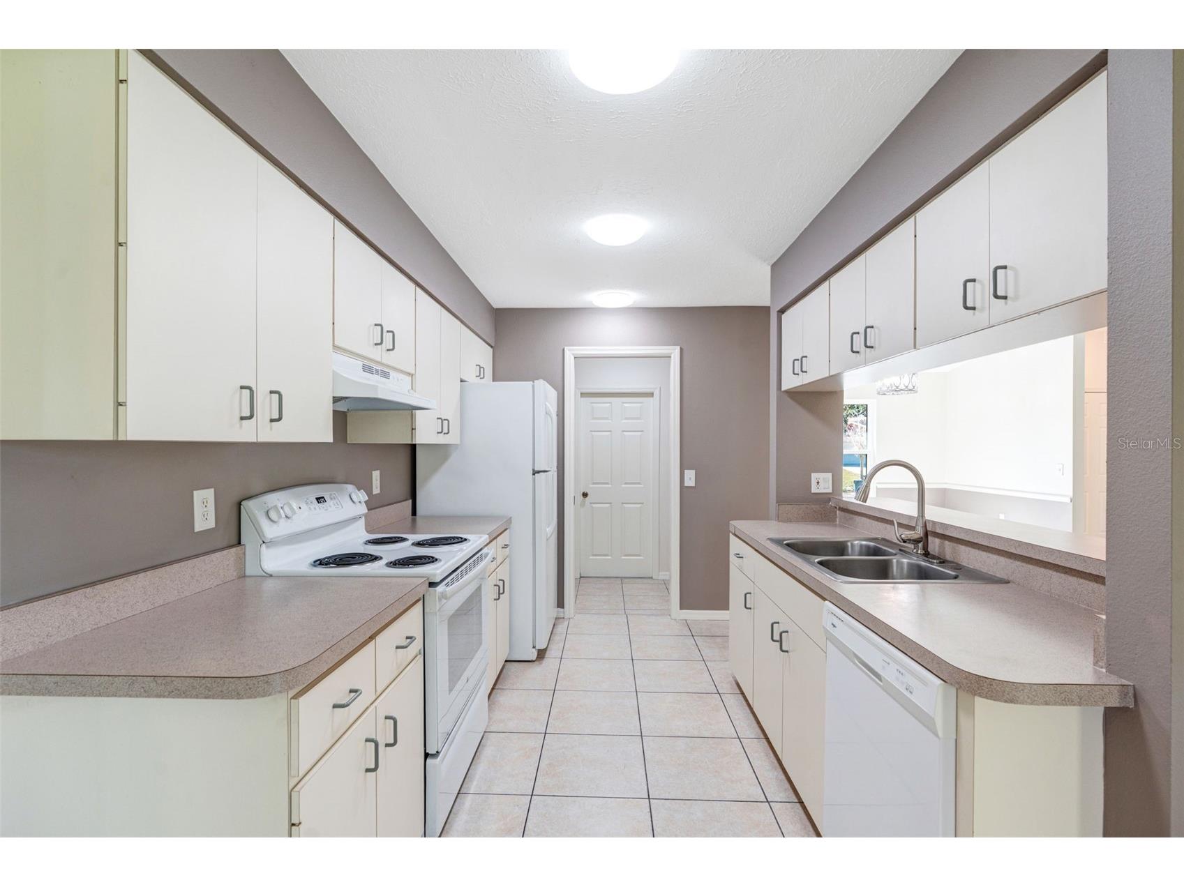 2105 Cork Oak Street Sarasota FL 34232 A4681605 image15