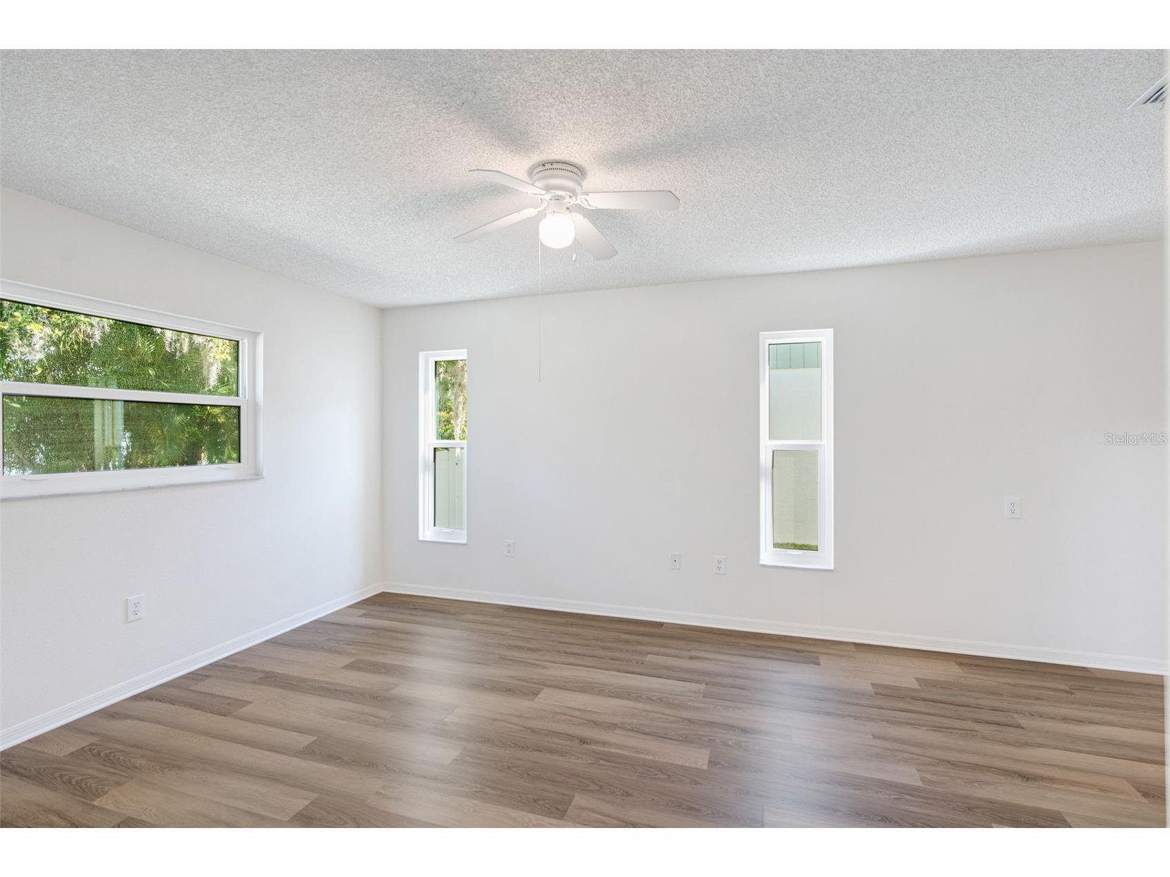 2105 Cork Oak Street Sarasota FL 34232 A4681605 image19