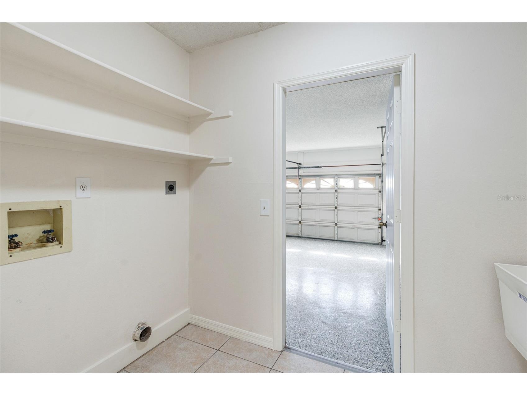 2105 Cork Oak Street Sarasota FL 34232 A4681605 image33