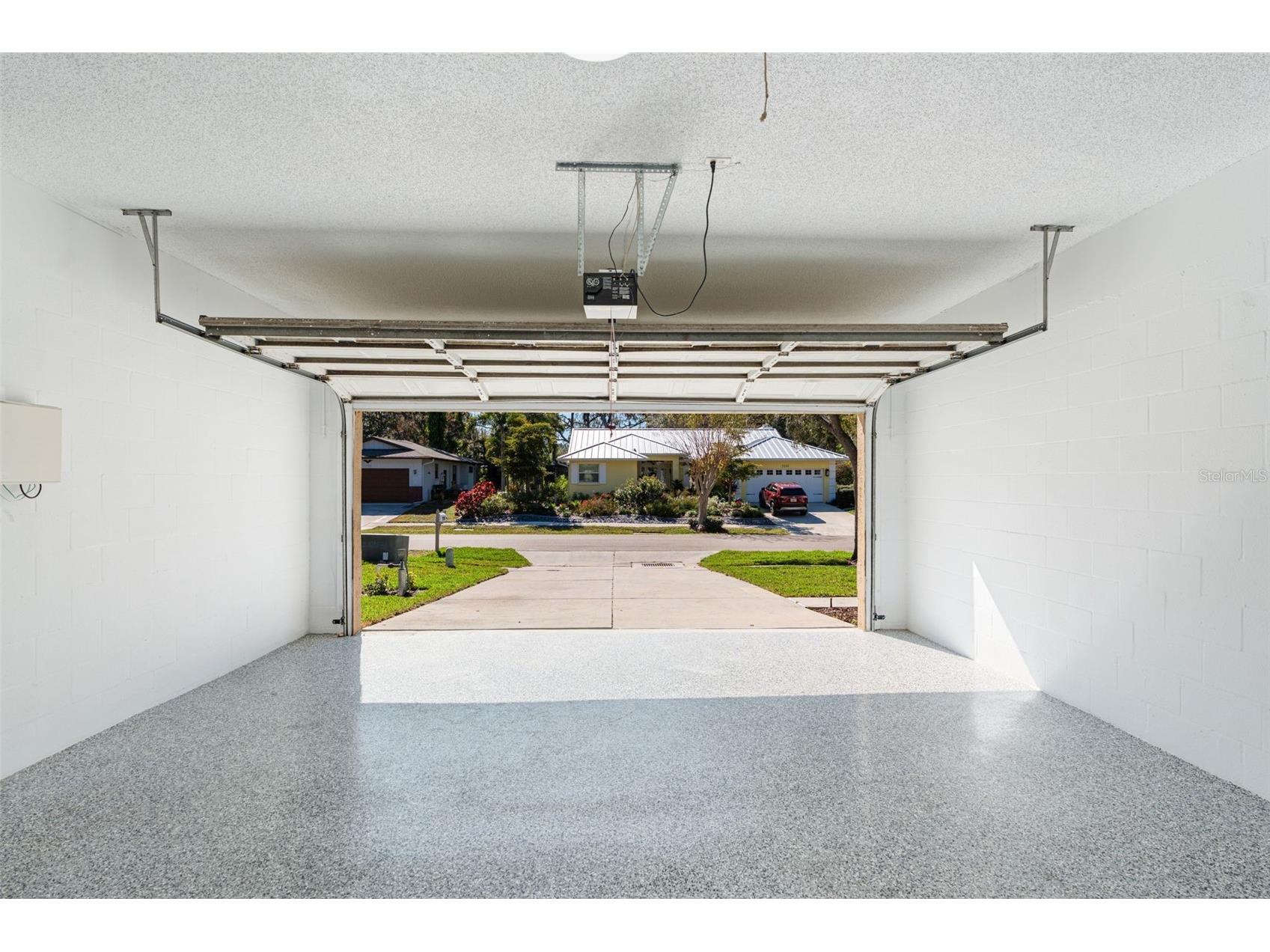 2105 Cork Oak Street Sarasota FL 34232 A4681605 image35