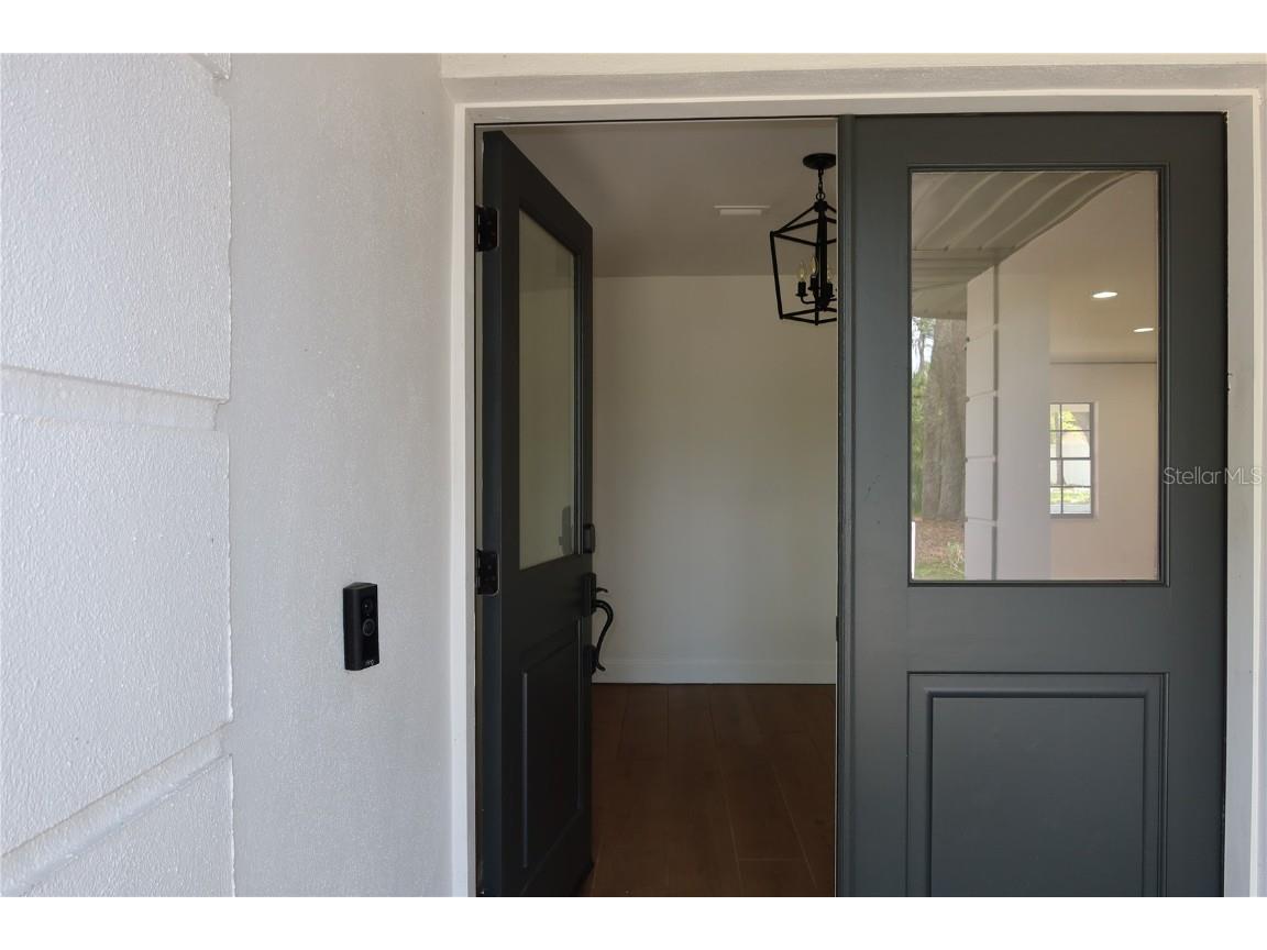 2105 Curry Road Lutz FL 33549 TB8368257 image6